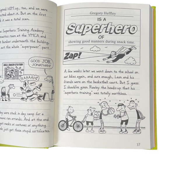 Diary of a Wimpy Kid: Dog Days by Jeff Kinney - Picture 5 of 11